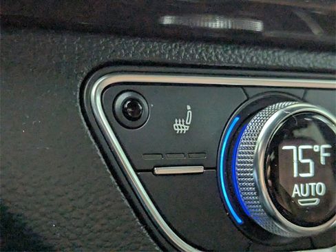 Used 2019 Audi Q5 2.0T Premium w/ Convenience Package image 17