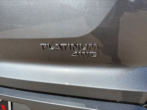 New 2026 Nissan Pathfinder Platinum image 15