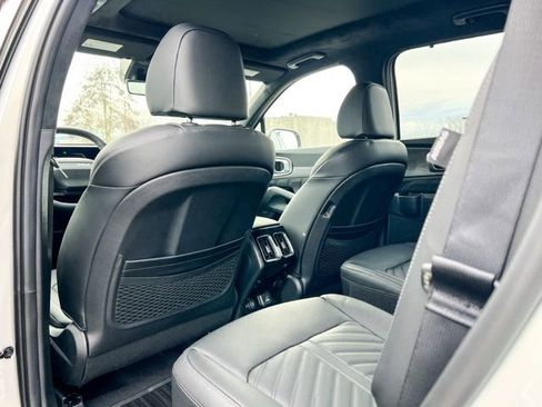 New 2026 Kia Sorento SX Prestige AWD/4WD image 12