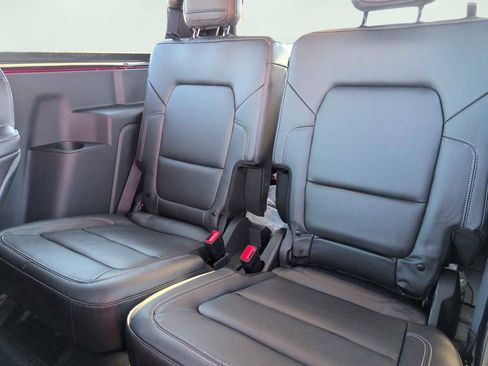 New 2025 Ford Bronco Badlands w/ Sasquatch Package image 8