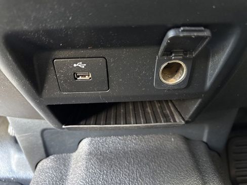 Used 2022 Ford F250 XL w/ Power Equipment Group image 40