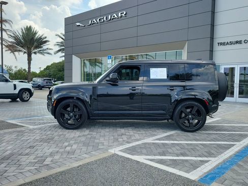 Certified 2025 Land Rover Defender 110 V8 AWD/4WD image 2