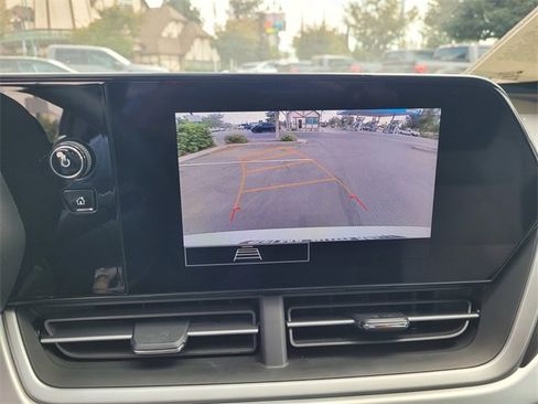 Certified 2025 Chevrolet Trax LS image 17