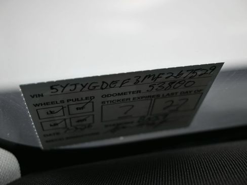 Used 2021 Tesla Model Y Performance AWD/4WD image 7