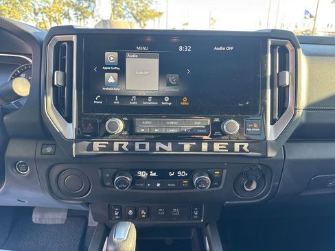 Certified 2025 Nissan Frontier SV w/ SV Convenience Package image 19