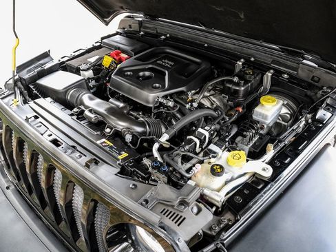 Used 2022 Jeep Wrangler Unlimited Sport w/ Sun And Sound Package image 59