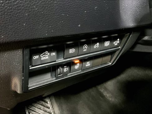 Used 2023 Toyota Tundra SR5 w/ Advanced Technology Package image 32