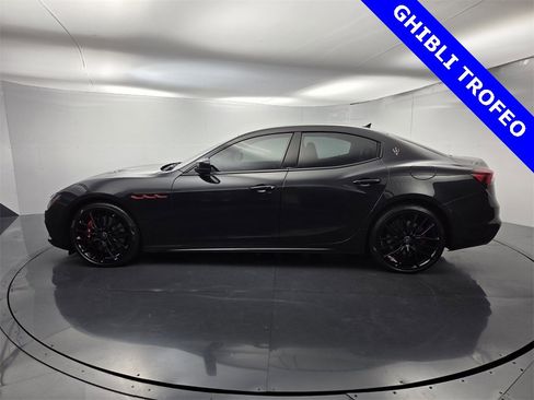 Used 2023 Maserati Ghibli Trofeo image 6
