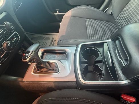 Used 2019 Dodge Charger R/T image 39