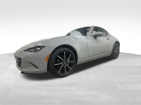 New 2025 MAZDA MX-5 Miata RF Grand Touring RWD image 10