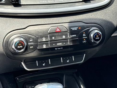 Used 2018 Kia Sorento SX AWD/4WD image 22