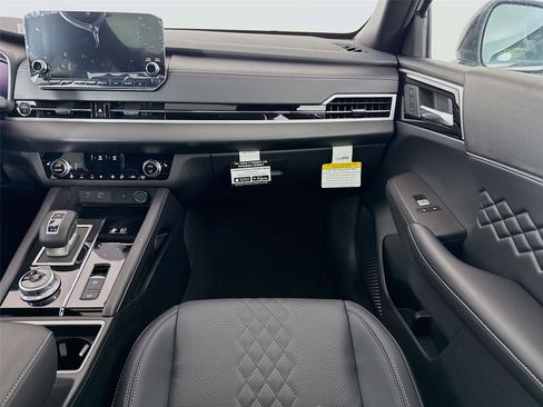 New 2025 Mitsubishi Outlander SEL Black Edition image 24