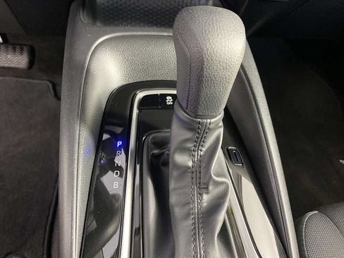 Used 2023 Toyota Corolla LE w/ Carpet Mat Package (TMS) FWD image 19