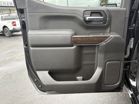 Used 2022 GMC Sierra 1500 Elevation image 34