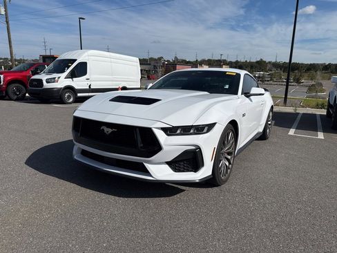 Used 2024 Ford Mustang GT Premium image 7