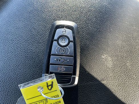 Used 2022 Ford F150 XLT w/ Equipment Group 302A High image 15