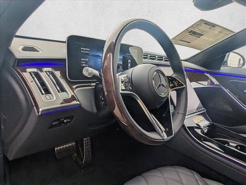 New 2026 Mercedes-Benz S 580 4MATIC Sedan image 9