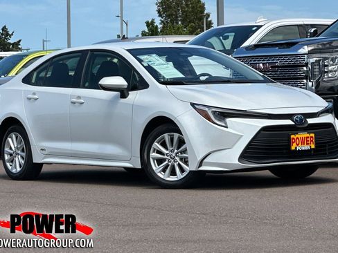 Used 2023 Toyota Corolla LE w/ LE Convenience Package AWD/4WD image 1