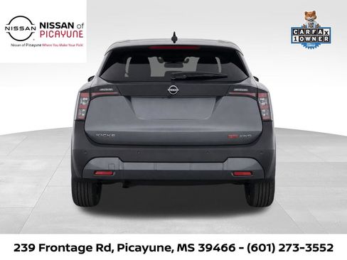 Certified 2025 Nissan Kicks SR w/ SR Premium Package AWD/4WD image 3