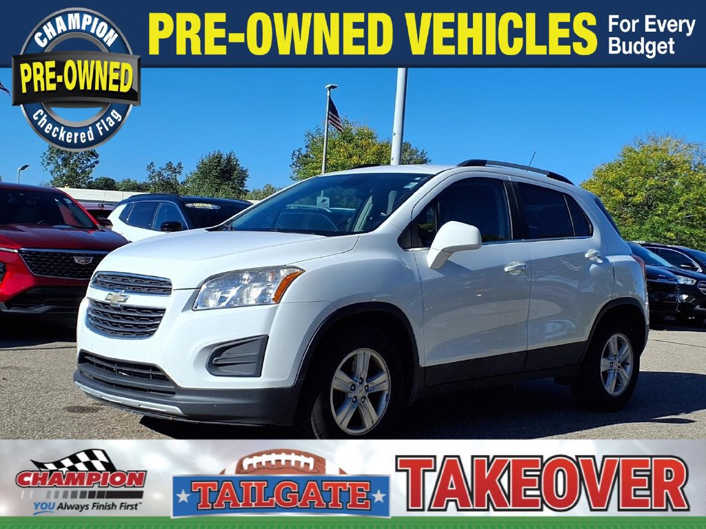 Used 2015 Chevrolet Trax LT w/ LT Plus Package FWD image 1