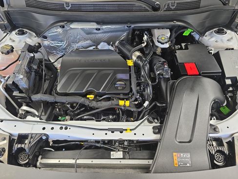 Used 2026 Chevrolet Trax RS w/ Driver Confidence Package FWD image 28