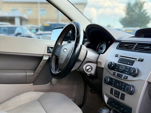 Used 2010 Ford Focus S FWD image 26