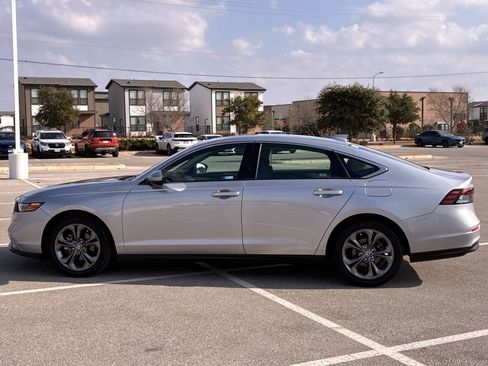 Certified 2024 Honda Accord EX image 3