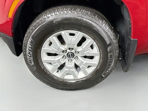 Used 2023 Nissan Frontier SV w/ SV Convenience Package AWD/4WD image 38