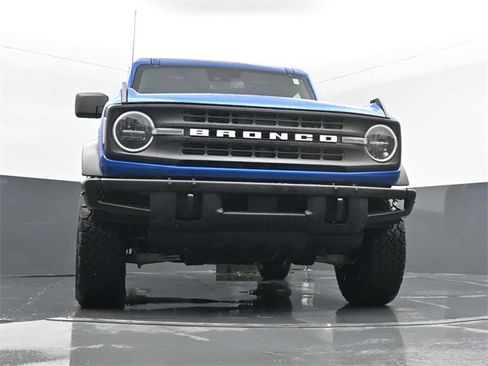 Used 2022 Ford Bronco Black Diamond image 24