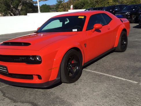 Used 2018 Dodge Challenger SRT Demon image 2