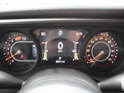 Used 2024 Jeep Wrangler Sport S image 24