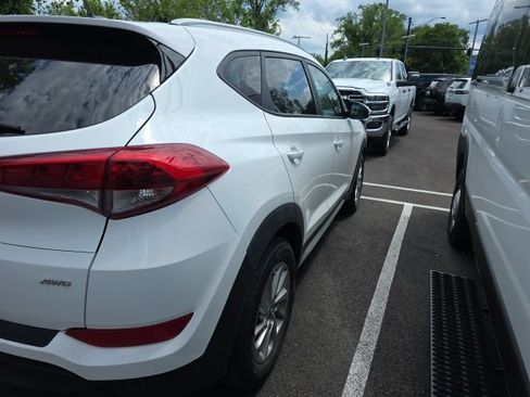 Used 2017 Hyundai Tucson SE w/ SE Popular Package 02 AWD/4WD image 7