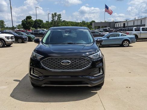 Used 2023 Ford Edge SEL w/ Convenience Package AWD/4WD image 8