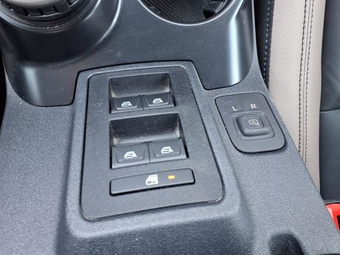 Certified 2024 Ford Bronco Wildtrak AWD/4WD image 25