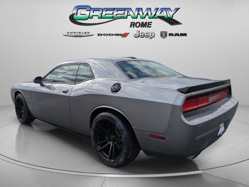 Used 2014 Dodge Challenger R/T image 5
