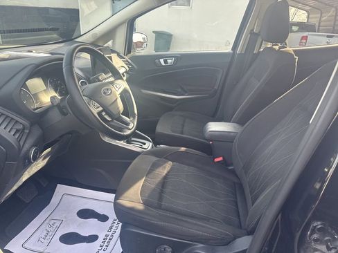 Used 2018 Ford EcoSport SE image 10
