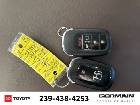 Used 2023 Honda Pilot Elite image 24