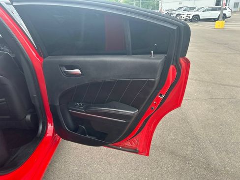 Used 2018 Dodge Charger GT AWD/4WD image 17