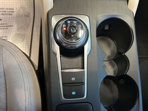 Used 2020 Ford Escape SE Sport image 23