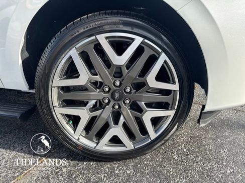 New 2026 Ford Expedition Platinum w/ Platinum Ultimate Package image 33