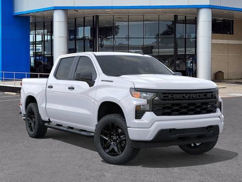 New 2026 Chevrolet Silverado 1500 Custom RWD image 7