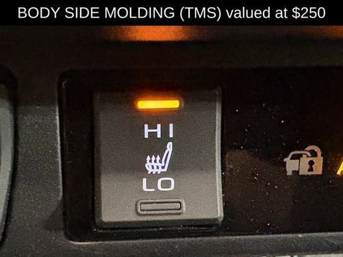 Used 2023 Toyota RAV4 XLE w/ Convenience Package AWD/4WD image 9