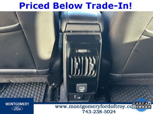 Used 2024 Jeep Compass Trailhawk image 21