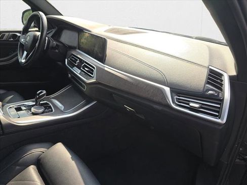 Used 2023 BMW X5 sDrive40i image 22