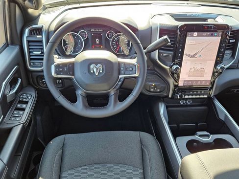 New 2026 RAM 2500 Big Horn AWD/4WD image 12