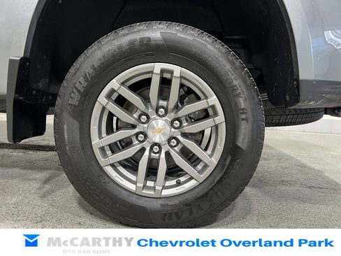Used 2024 Chevrolet Colorado LT w/ LT Convenience Package AWD/4WD image 27