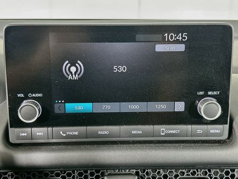 Used 2024 Honda HR-V LX image 19