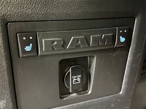 Used 2017 RAM 2500 Laramie w/ Sport Appearance Group image 29