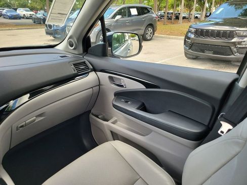 Used 2021 Honda Pilot Elite image 20