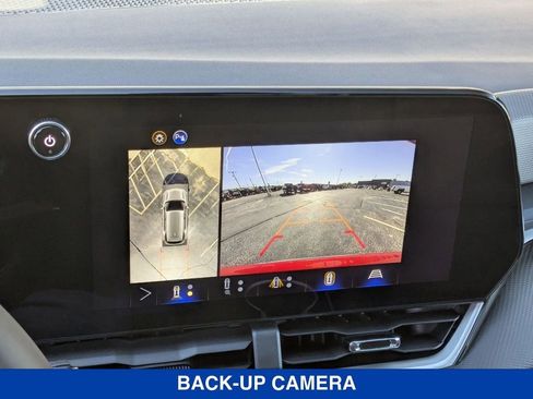 New 2026 Chevrolet Equinox LT w/ Convenience Package II image 21